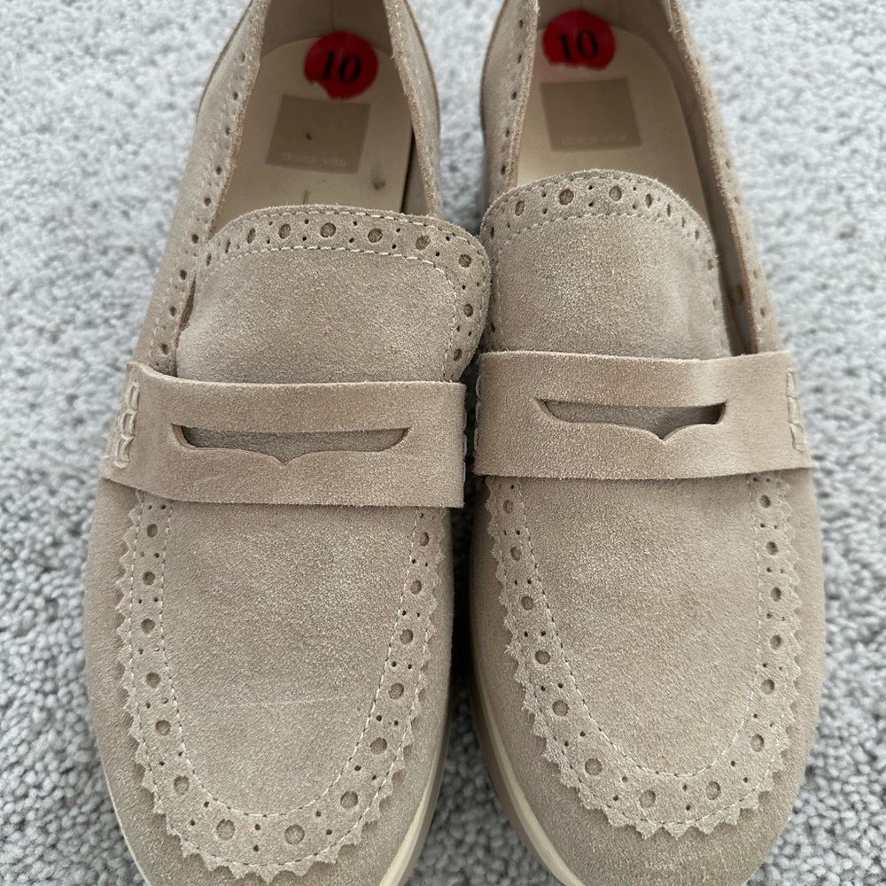 Dolce Vita tan Suede Loafers